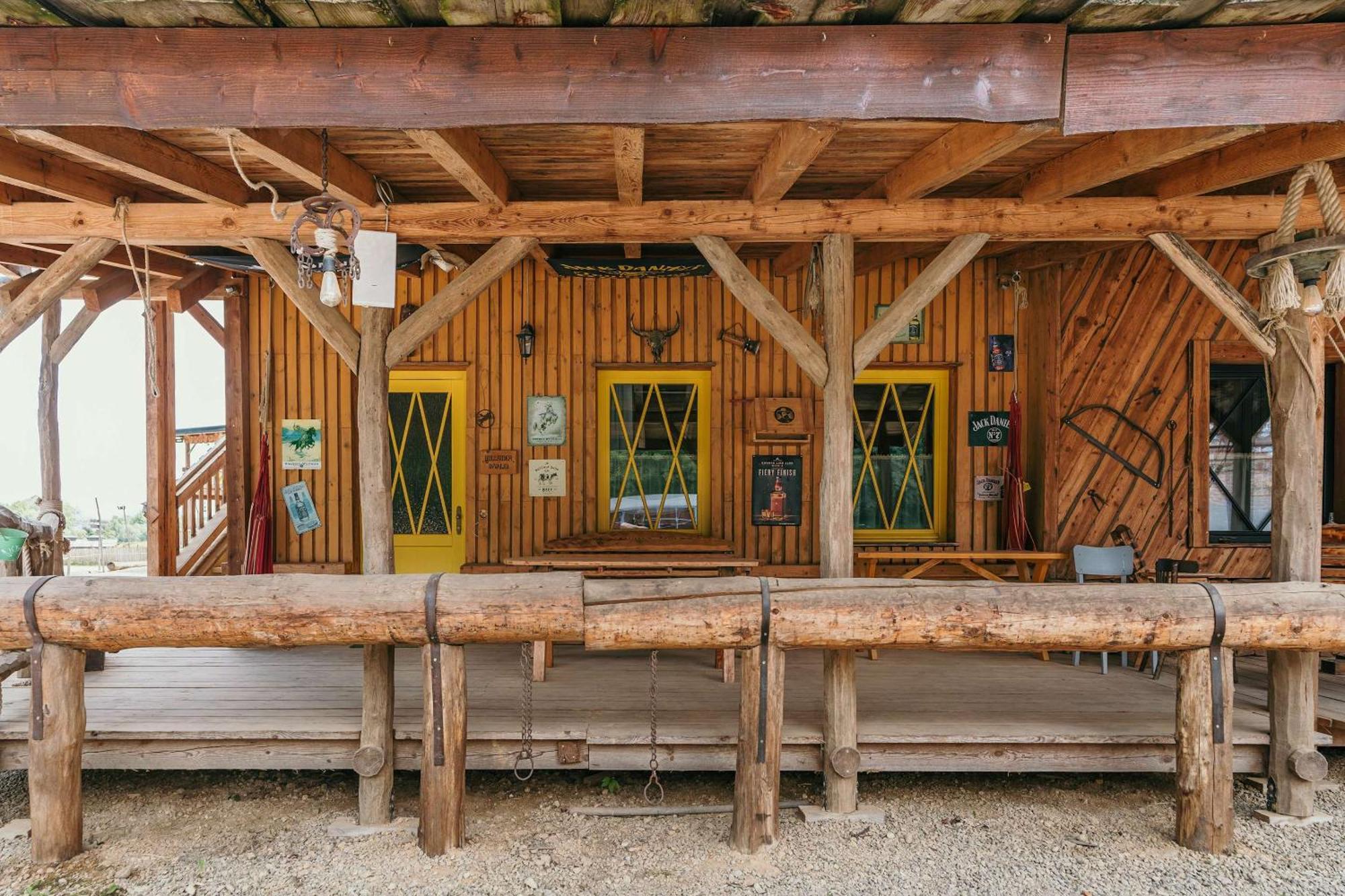 Ranch 13 - Western A Kone Nemsova ห้อง รูปภาพ